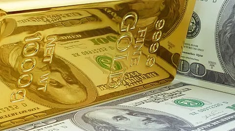 تراجع أسعار الذهب في المعاملات الفورية بنسبة 0.1%