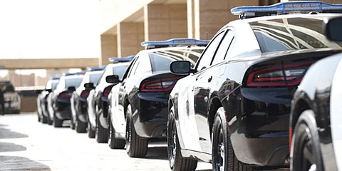 القبض على ثلاثة أشخاص تورطوا في مشاجرة بجدة وملاحقة موثق الواقعة