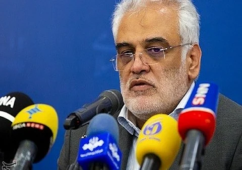 إيران: مقتل 6 علماء نوويين في الهجوم الإسرائيلي.. بينهم رئيس “الطاقة الذرية” السابق