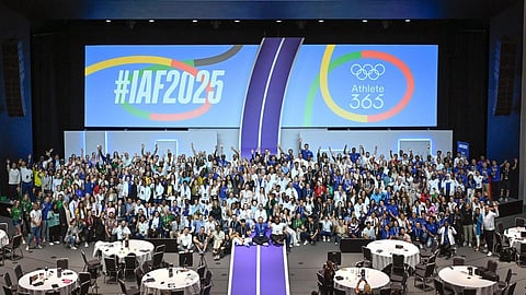 بحضور أكثر من 400 رياضي.. حسين علي رضا يشارك في منتدى الرياضيين الدولي بسويسرا