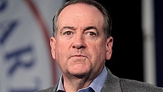 السفير الأمريكي بتل أبيب: دخلت الملجأ خمس مرات في ليلة قاسية