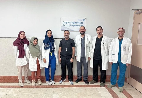 خلال أسبوع واحد .. "مسار الإصابات" ينقذ حياة شابين في حالتين حرجتين بمستشفى الملك فهد بالمدينة المنورة