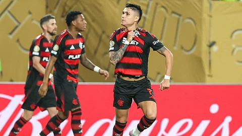 كأس العالم للأندية 2025: فلامنجو يقترب من التأهل بثلاثية تشيلسي