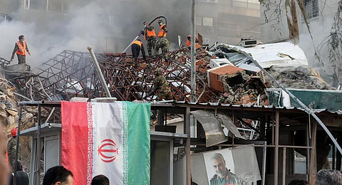 إسرائيل تعلن اغتيال قياديين بارزين في الحرس الثوري الإيراني بينهم "حلقة الوصل مع حماس"
