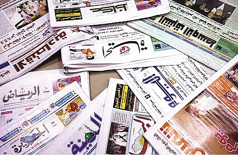"العقل" يشكو سوء حالة طريق الدمام والرياض.. ويقترح إنشاء خط سكة حديد موازٍ له