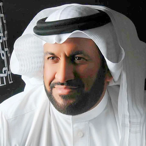وزير الداخلية يعزي عصام الشريف في وفاة والدته