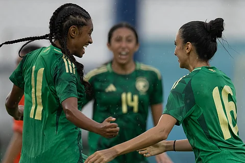 تحضيراً لتصفيات كأس آسيا 2026.. أخضر السيدات ينهي استعداداته في بانكوك ويغادر إلى كمبوديا