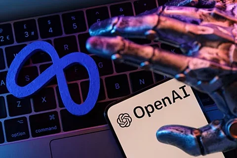 حرب العقول في وادي السيليكون.. ميتا تواصل استقطاب باحثي OpenAI في خضم صراع الذكاء الاصطناعي