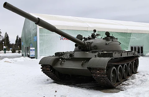 دبابة T-62