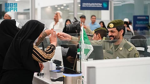 تنفيذًا لتوجيهات القيادة.. "الداخلية" تُنجز مغادرة الحجاج الإيرانيين عبر منفذ جديدة عرعر