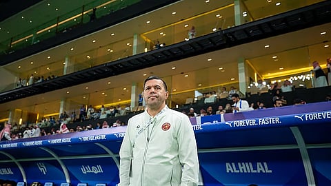 الروماني كوزمين كونترا مدرباً لفريق الخلود