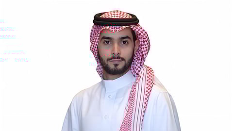 الكاتب يوسف الحمادي