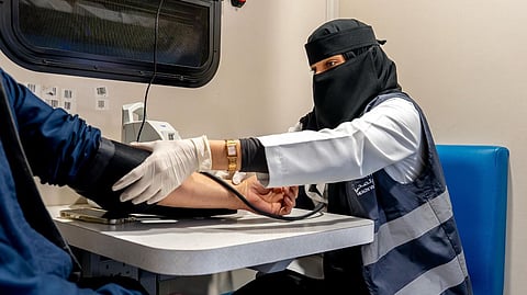 31 ألف ساعة تطوعية و1.8 مليون ريال عائد اقتصادي من جهود 556 متطوعًا في الطائف
