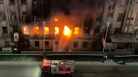 مع تجدد حريق مركز الاتصالات بمصر.. ارتفاع عدد الوفيات إلى 4 أشخاص وإصابة 33 آخرين