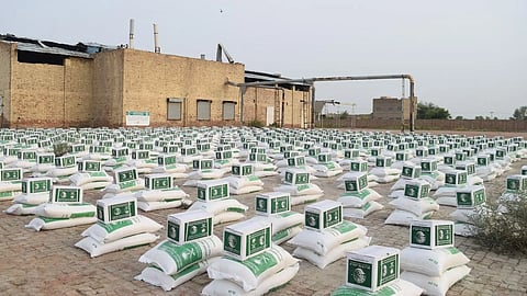 مركز الملك سلمان يواصل حضوره الإنساني في 5 دول.. دعم غذائي وصحي وإيوائي للفئات الأشد احتياجًا