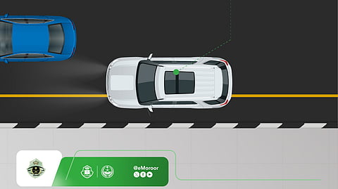 احذر القيادة على الأكتاف أو الأرصفة.. مخالفة تُكلّفك 2000 ريال وتعرض حياتك والآخرين للخطر