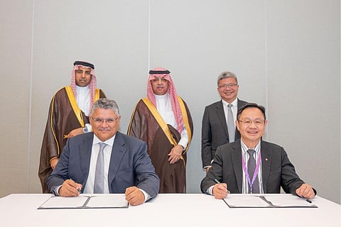 مطارات جدة ومطارات شانغي توقّعان مذكرة تفاهم لتعزيز التميّز في قطاع الطيران