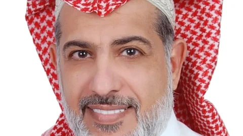 "العنزي" ضمن المجلس التأسيسي لمركز الدراسات الاستراتيجية باتحاد المؤرخين العرب