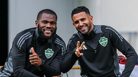 الأهلي يواصل تحضيراته المكثفة في النمسا بمشاركة نجومه الأجانب استعداداً لودية تيرول