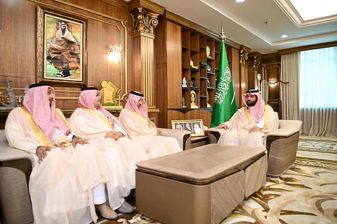 أمير جازان يستقبل وكلاء الإمارة الجدد ويحثهم على التميز في خدمة المنطقة
