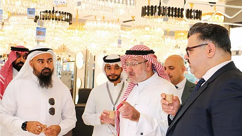 "جنوبكو" تبحث مع "فيليبس" تعزيز الشراكة الاستراتيجية وتوسيع التعاون في سوق الإضاءة السعودي