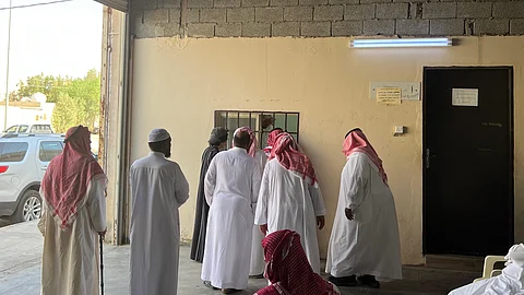 جمعية البر الخيرية بضرماء تطلق مشروعًا نوعيًا لتوزيع الأجهزة الطبية