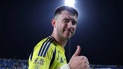 أتلتيك بلباو يستهدف التعاقد مع مدافع النصر