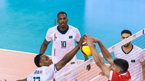 المنتخب السعودي للكرة الطائرة يتعثر أمام الكويت في بطولة غرب آسيا