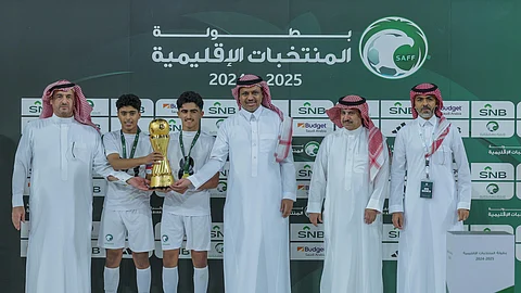 منتخب القصيم يظفر بكأس بطولة المنتخبات الإقليمية تحت 13 عامًا بالطائف