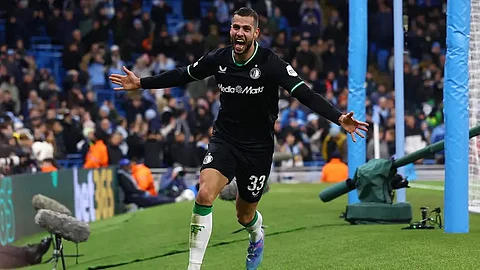 النصر يتراجع عن التعاقد مع السلوفاكي ديفيد هانكو رغم وصوله إلى معسكر الفريق