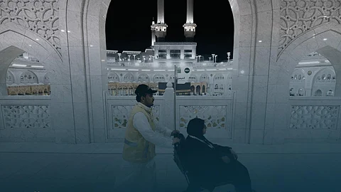 من أطهر بقاع الأرض.. خدمات نوعية لتمكين ذوي الإعاقة في المسجد الحرام