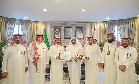 أمين الطائف يطلق مبادرة "خلّك واعي" لبناء ثقافة سيبرانية مستدامة