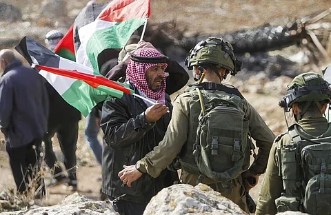 المملكة وتسع دول وعدة منظمات يدينون مصادقة الكنيست الإسرائيلي على فرض "السيادة الإسرائيلية" على الضفة الغربية