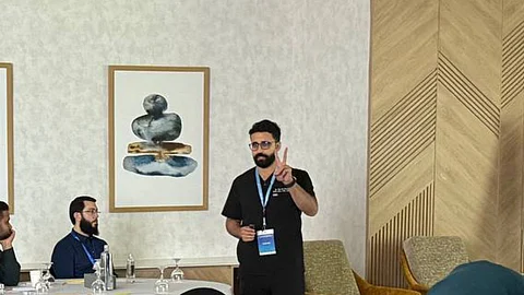 "ابتسم" تختتم دورة تدريبية تفاعلية في طب الأسنان بمكة المكرمة