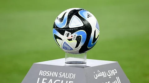 شهر يفصل الجماهير عن انطلاق دوري روشن 2025–2026