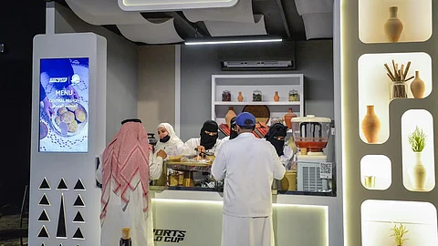 "مأكولات المنطقة الوسطى" تروي ذائقة نجدية في كأس العالم للرياضات الإلكترونية