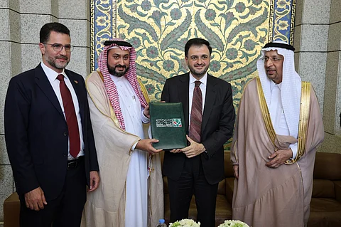 كلاسيرا توقّع اتفاقياتٍ استراتيجية كبرى في دمشق بحضور الرئيس السوري ووزير الاستثمار السعودي