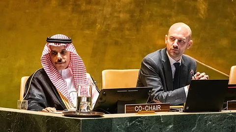 حراك عالمي لدعم حل الدولتين.. الاعتراف بدولة فلسطين ضرورة استراتيجية لتعزيز السلام