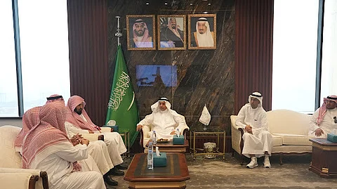 وفد من "هيئة الأمر بالمعروف" يلتقي الرئيس التنفيذي لقطاع الموانئ الغربي بجدة