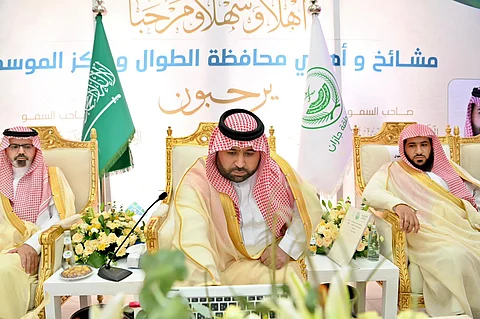 الطوال .. أمير جازان يدشن مشروعات تنموية ويطّلع على المشروعات الجاري تنفيذها