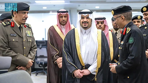 نائب أمير الرياض يزور مركز911 ويشيد بجهود رجال الأمن: ليس مستغرب على أبناء الوطن الأوفياء