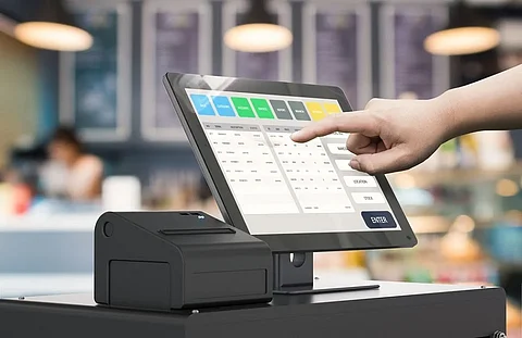 إنفاق أسبوعي يتجاوز 15.6 مليار ريال عبر 244 مليون عملية نقاط بيع في المملكة