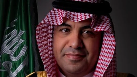 أستاذ الإعلام والاتصال في جامعة جدة عبد الرحمن العليان