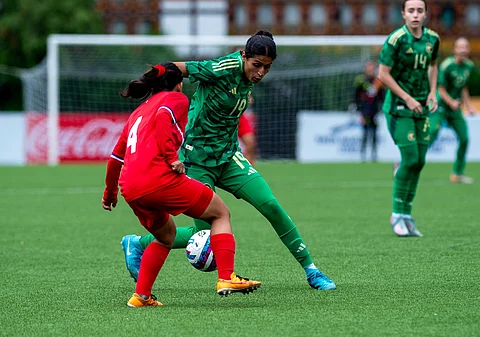 جانب من لقاء المنتخب السعودي للشابات مع نظيره النيبالي