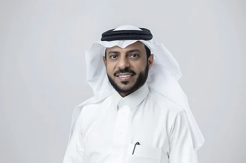 المستشار الإعلامي والكاتب الصحفي جيلاني الشمراني