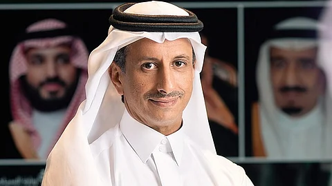 أحمد الخطيب وزير السياحة