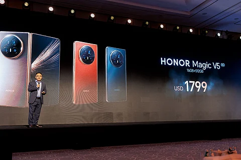 تحت عنوان "كشف إمكانيات جديدة" علامة HONOR تكشف عن هاتف HONOR Magic V5 القابل للطي خلال حدث إطلاق إقليمي فاخر في دبي