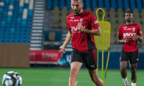 بمشاركة البليهي.. الهلال يواصل استعداداته ويلاقي الفيحاء وديًا
