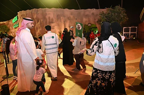 "بيئة مكة" تحتفي باليوم العالمي للعمل الإنساني بجولة ترفيهية للأيتام
