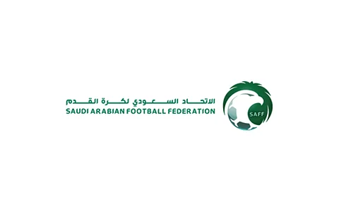 القرار غير قابل للاستئناف .. الاتحاد السعودي لكرة القدم يؤكد نظامية مشاركة الأهلي في كأس السوبر